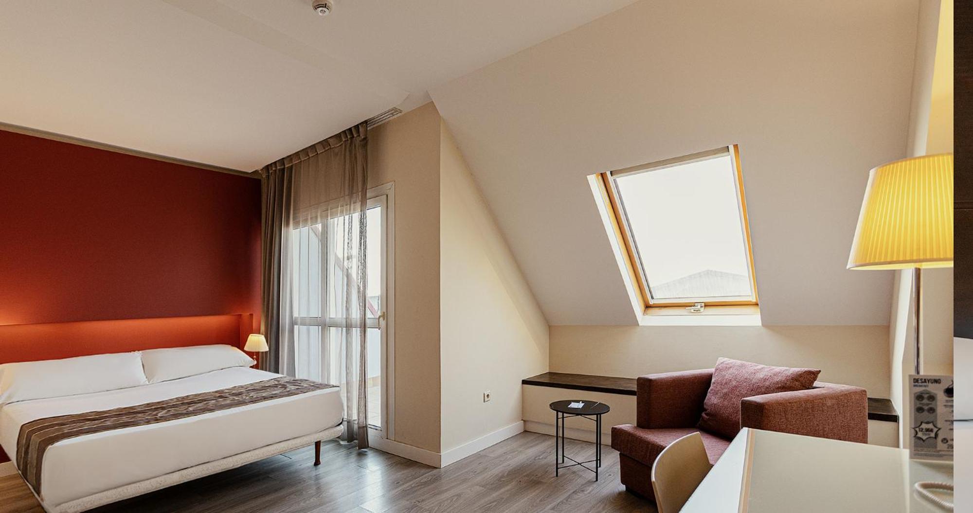 Deluxe Double or Twin Room with Spa Bath,1704851914:JPEG